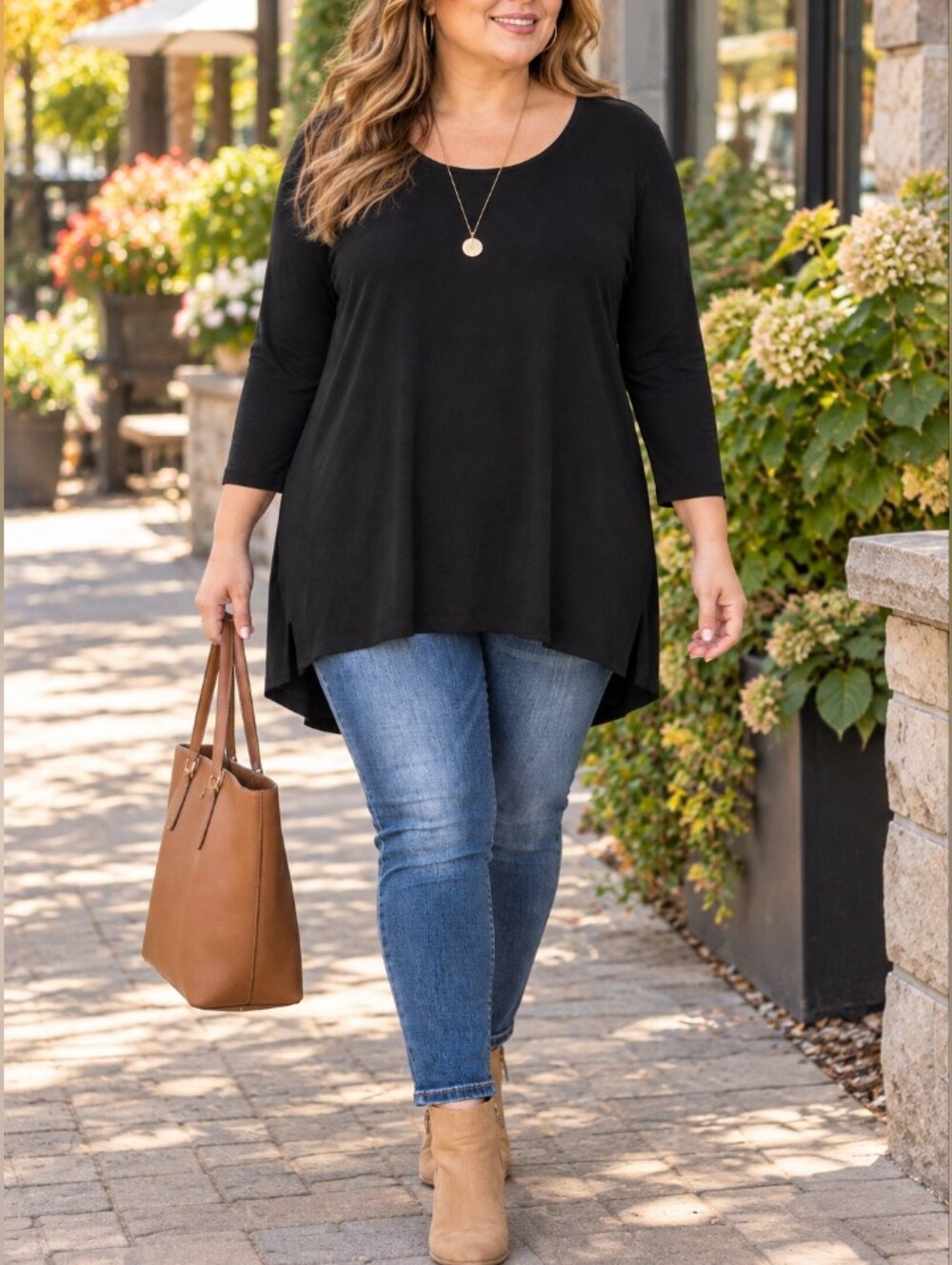 Tahari Black Scoop Neck Long Sleeve Tunic Top Rayon Blend High Low Hem Casual